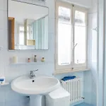 S187 - Nei Vicoli Di Sirolo