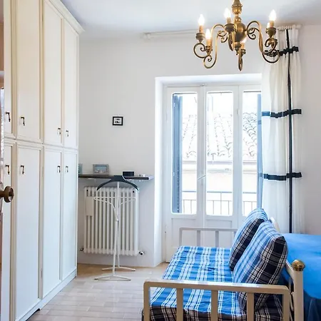 Nei Vicoli Di Sirolo